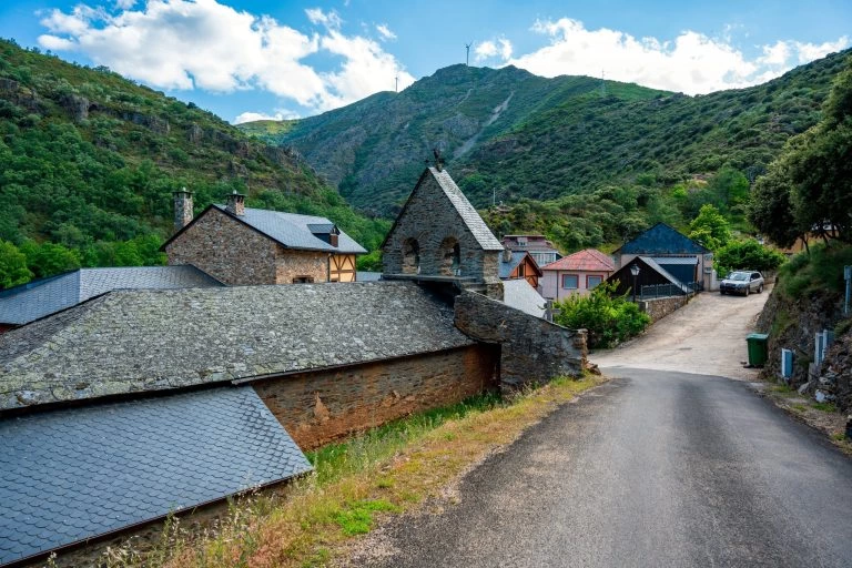 Valle-del-silencio-ruta-por-la-naturaleza